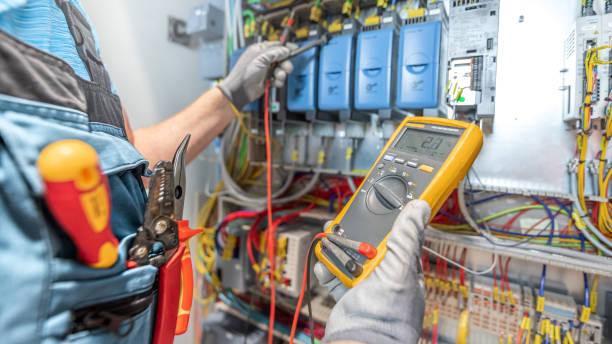 Best Local Electrician Companies  in Willow Springs, MO